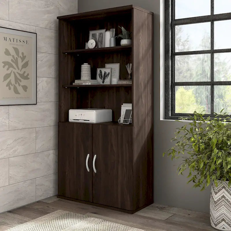 Bibliothèque haute à 5 étagères avec portes d'armoire