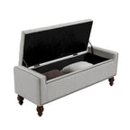 Banc de rangement capitonné classique avec garnitures cloutées