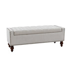 Banc de rangement capitonné classique avec garnitures cloutées