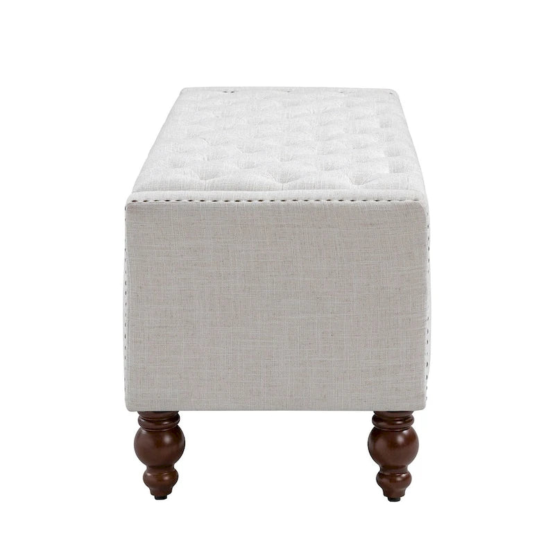 Banc de rangement capitonné classique avec garnitures cloutées