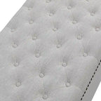 Banc de rangement capitonné classique avec garnitures cloutées