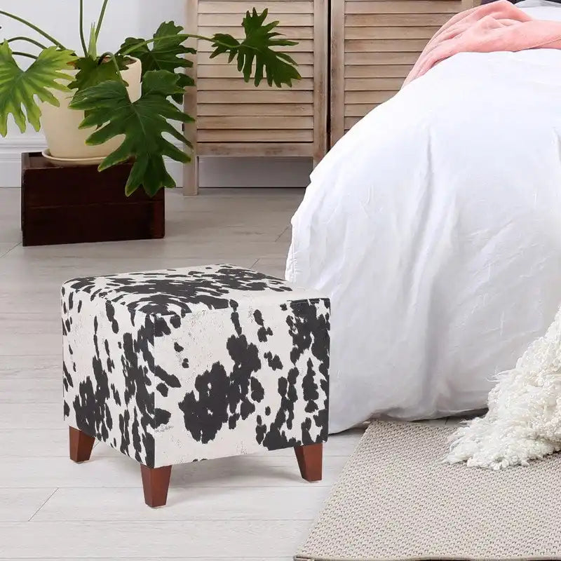 Banc ottoman cubique à imprimé vache
