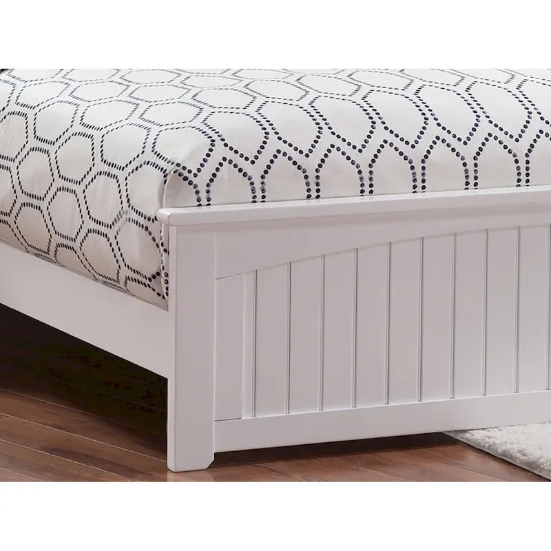 Lit plateforme Queen avec pied de lit assorti en blanc