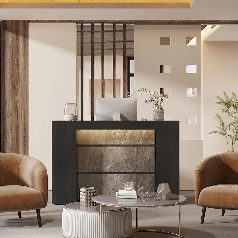 Comptoir d'accueil avec lumières LED et panneaux privés