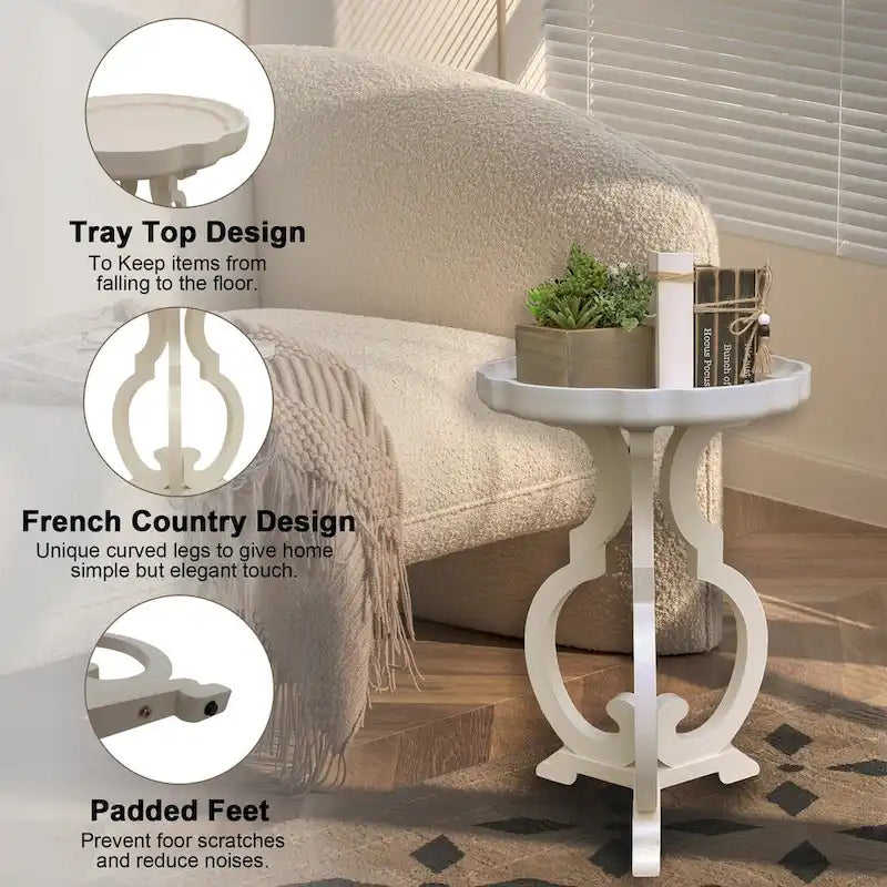 Table d'appoint en bois avec plateau festonné et pieds incurvés