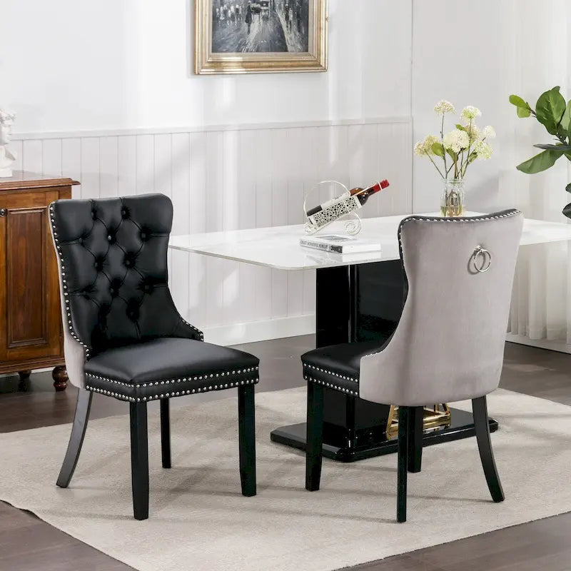 Lot de 2 chaises de salle à manger capitonnées avec garniture cloutée et pieds en bois