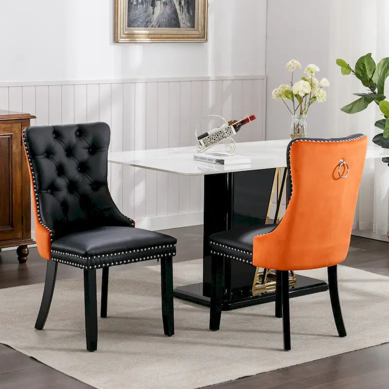 Lot de 2 chaises de salle à manger capitonnées avec garniture cloutée et pieds en bois